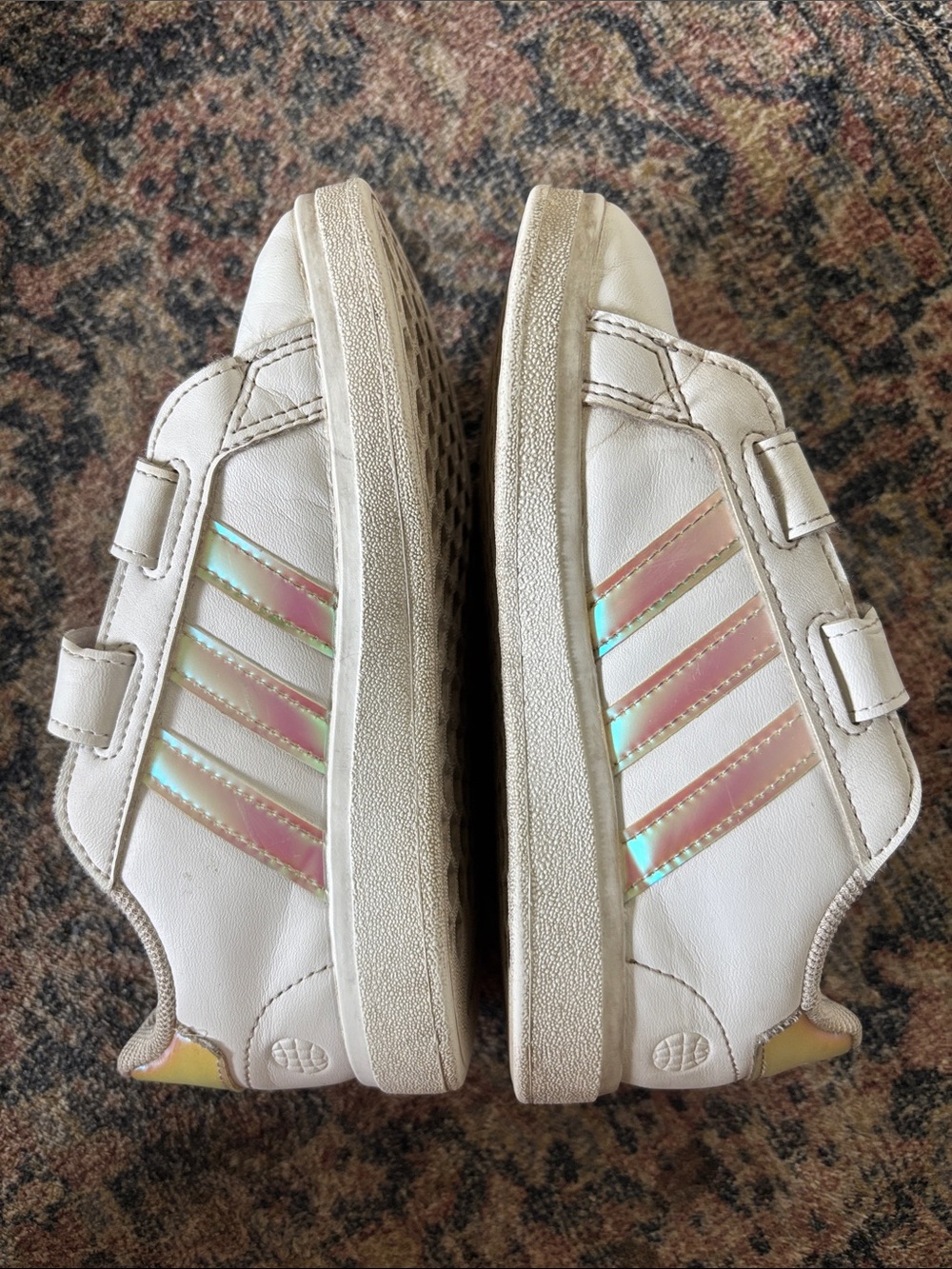 Adidas Velcro sneakers play condition